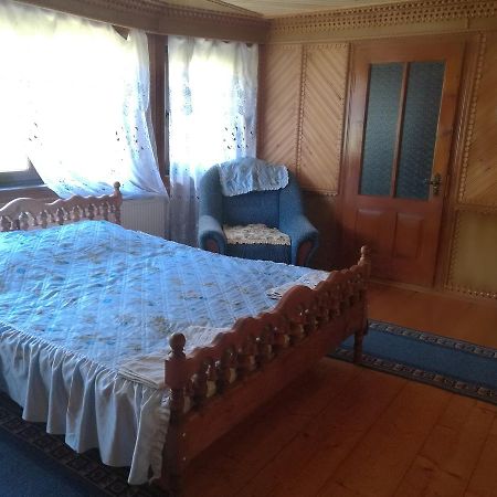 Gutsulska Oselya Villa Krivopol'ye Bagian luar foto
